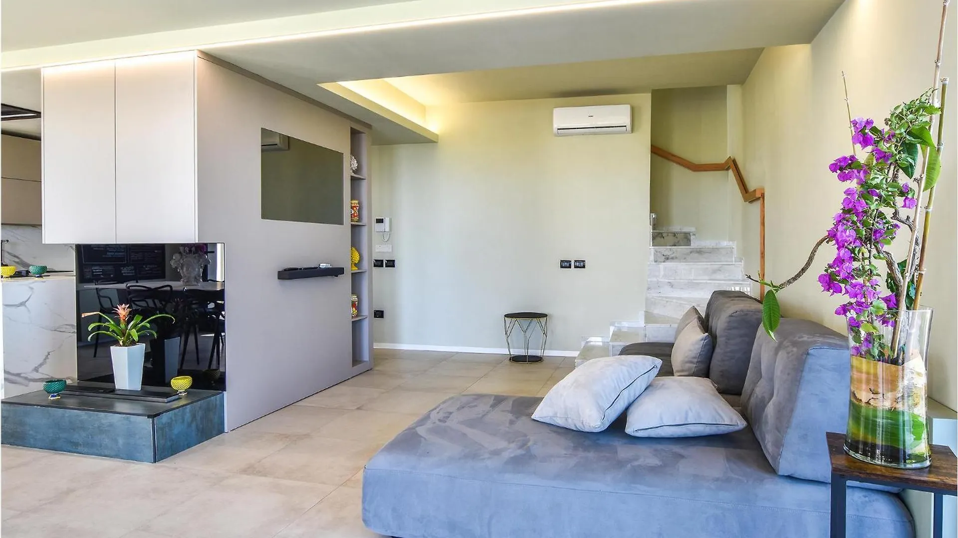 5 Bedroom Nice Home In Trappeto Casa vacanze